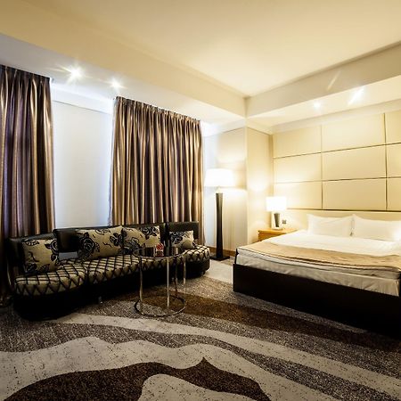 Absolute Hotel Astana Ngoại thất bức ảnh